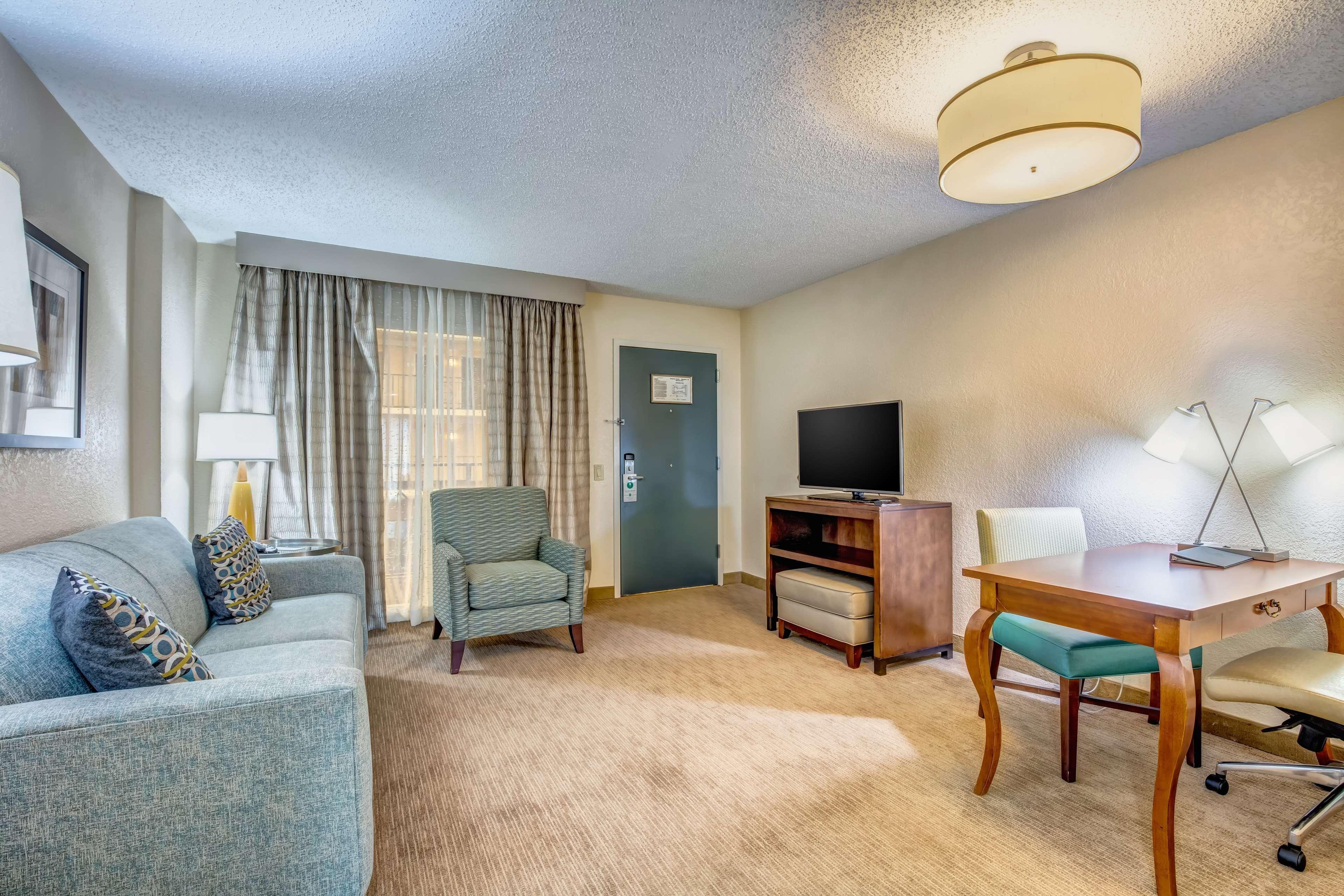 Embassy Suites By Hilton Memphis East Germantown Area Экстерьер фото