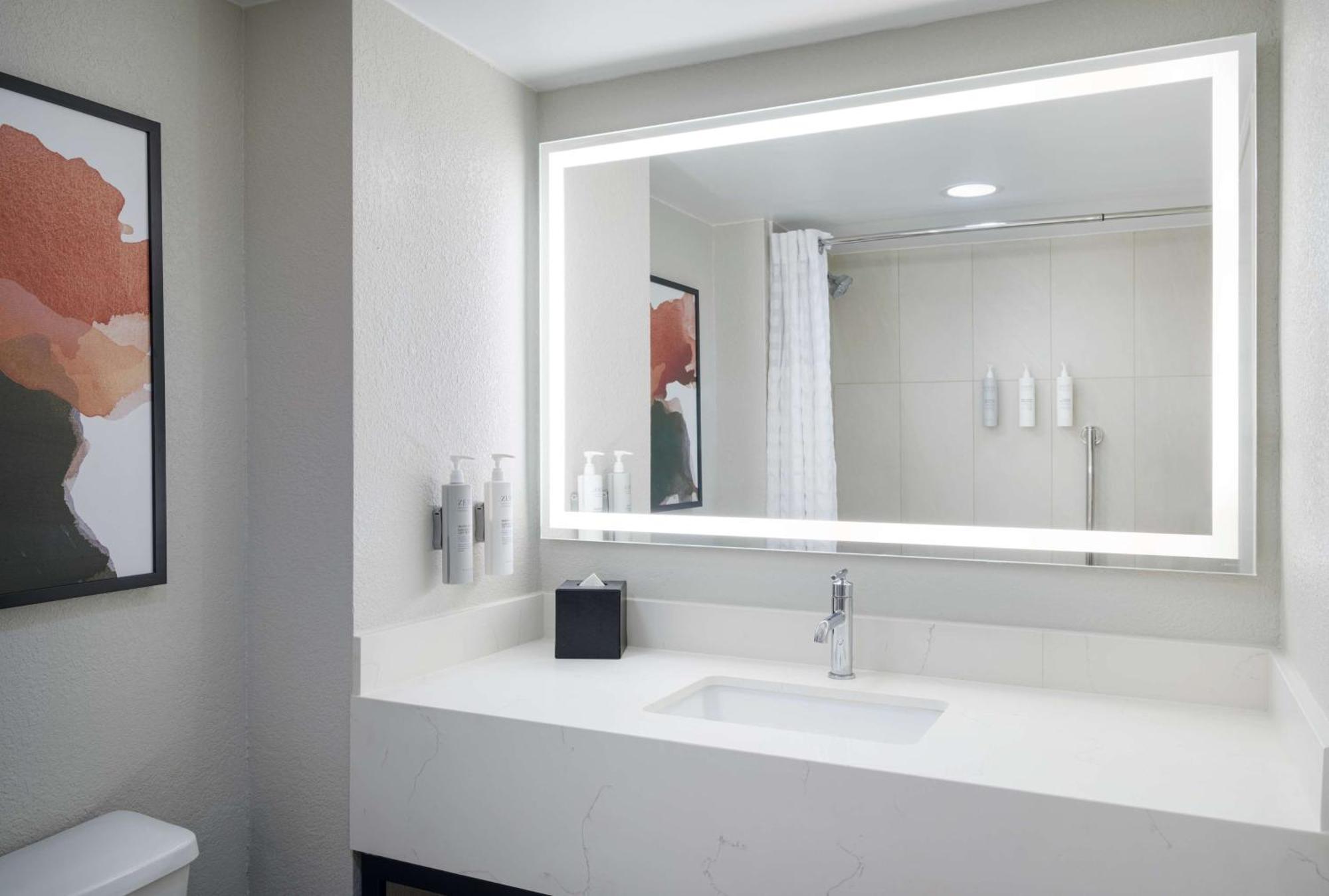 Embassy Suites By Hilton Memphis East Germantown Area Экстерьер фото