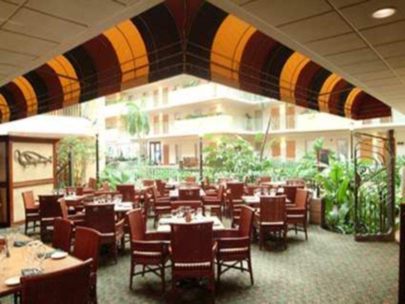 Embassy Suites By Hilton Memphis East Germantown Area Экстерьер фото