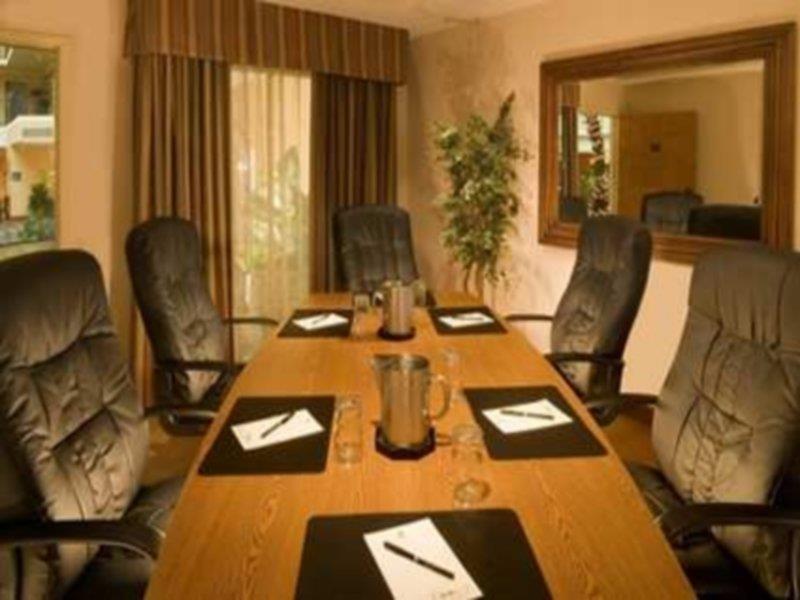 Embassy Suites By Hilton Memphis East Germantown Area Удобства фото
